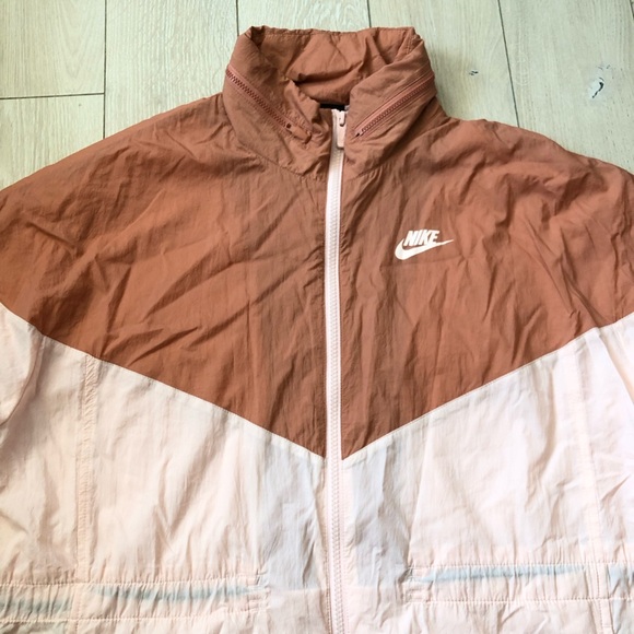 Nike Sportswear NSW Windrunner Parka Packable Hood Jacket Unisex Size S - Picture 8 of 16